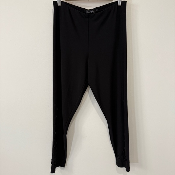 Sympli White House Design Company Floral Cut Out Black Leggings Made in Canada - Picture 3 of 17